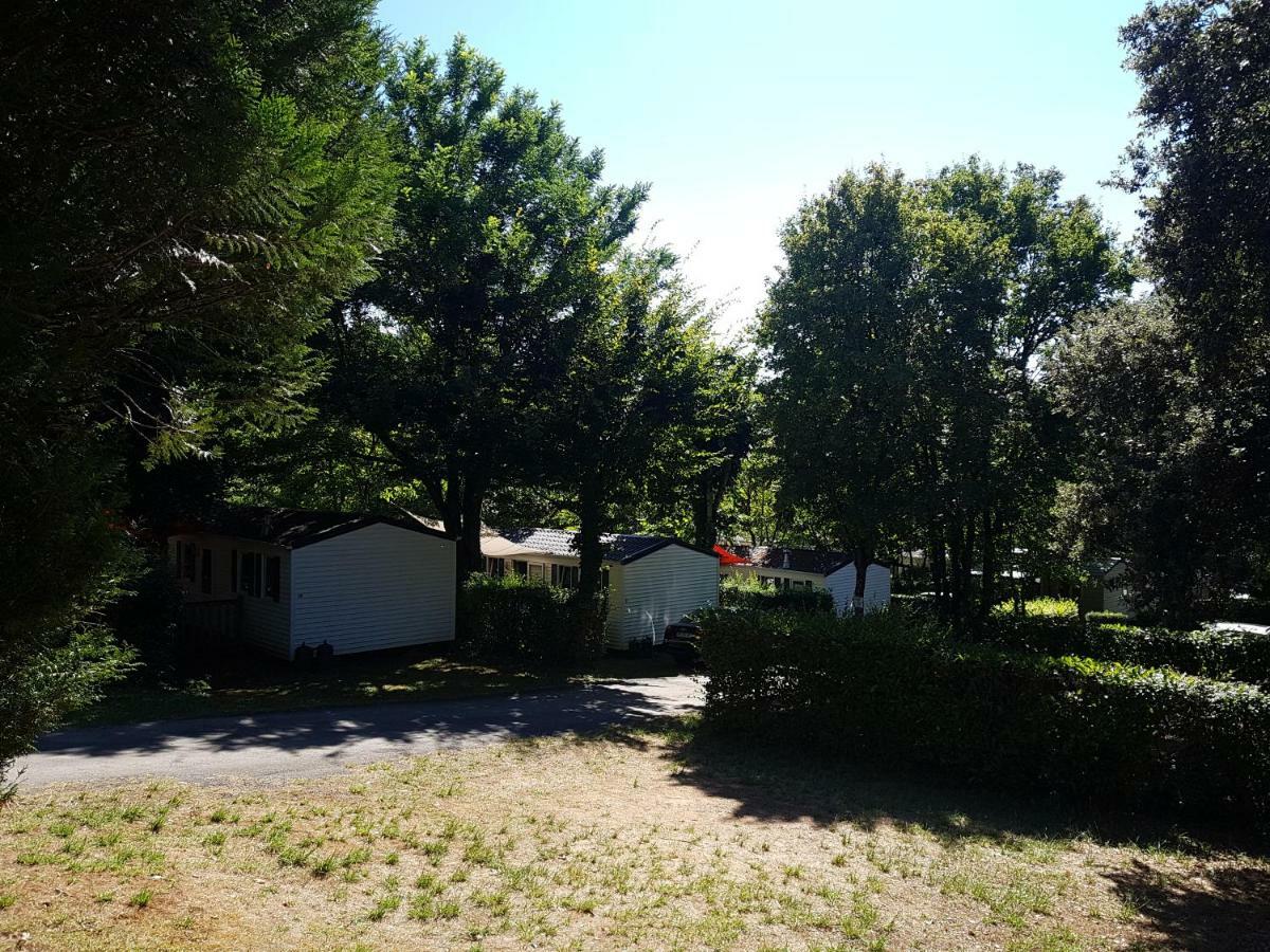 Camping Le Pigeonnier Saint-Crepin-et-Carlucet Экстерьер фото