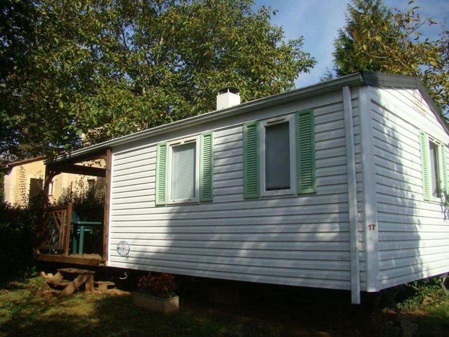 Camping Le Pigeonnier Saint-Crepin-et-Carlucet Экстерьер фото